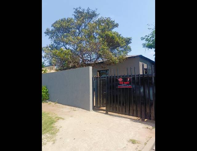 6 BEDROOM HOUSE FOR SALE IN SPRINGS CENTRAL